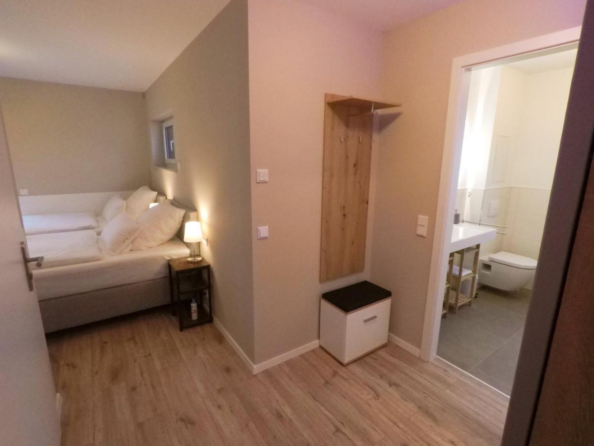 -Neubau- 24 Qm Studio-Apartment Фульда Экстерьер фото